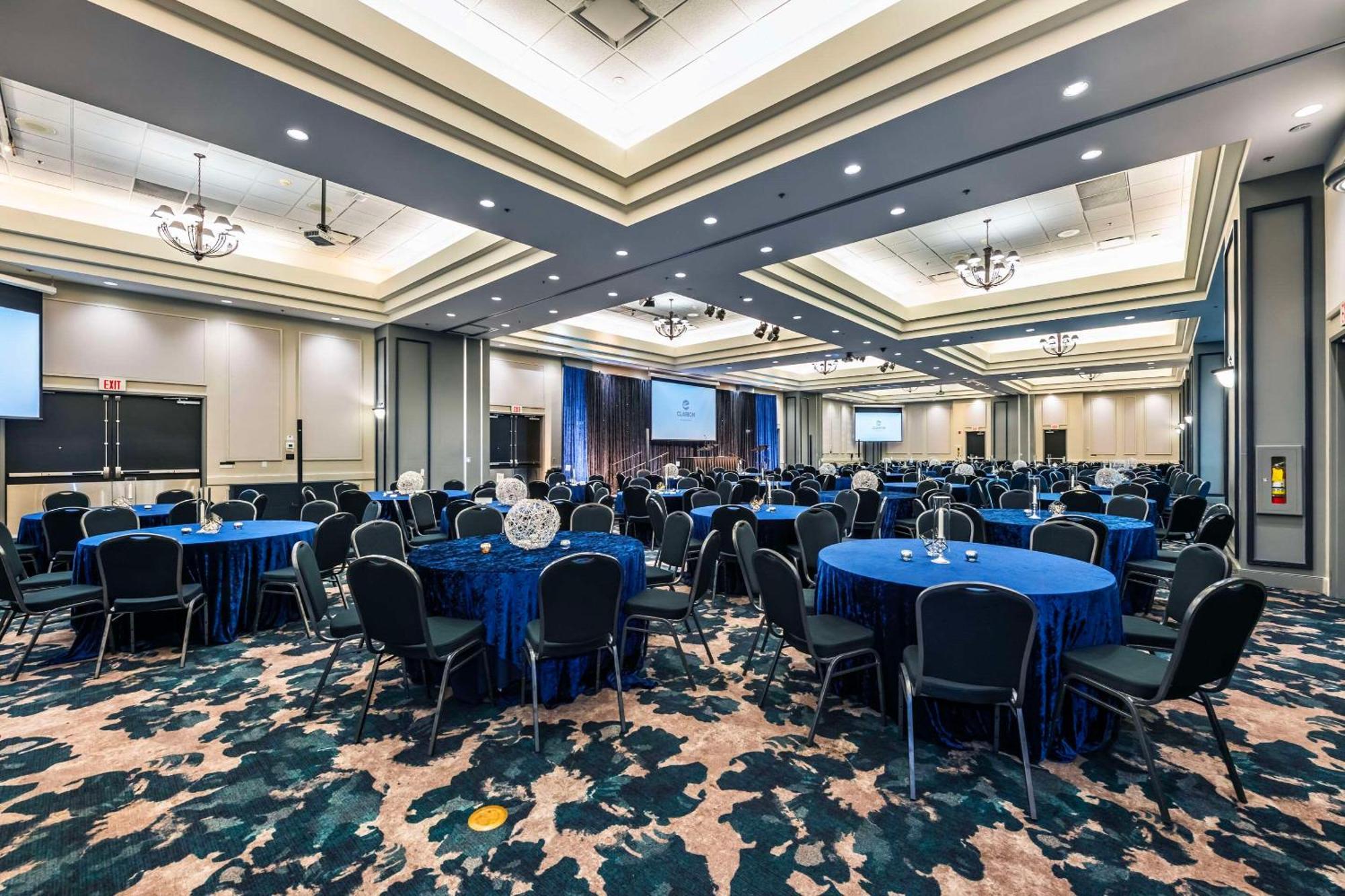 Clarion Hotel & Conference Centre Abbotsford Dış mekan fotoğraf